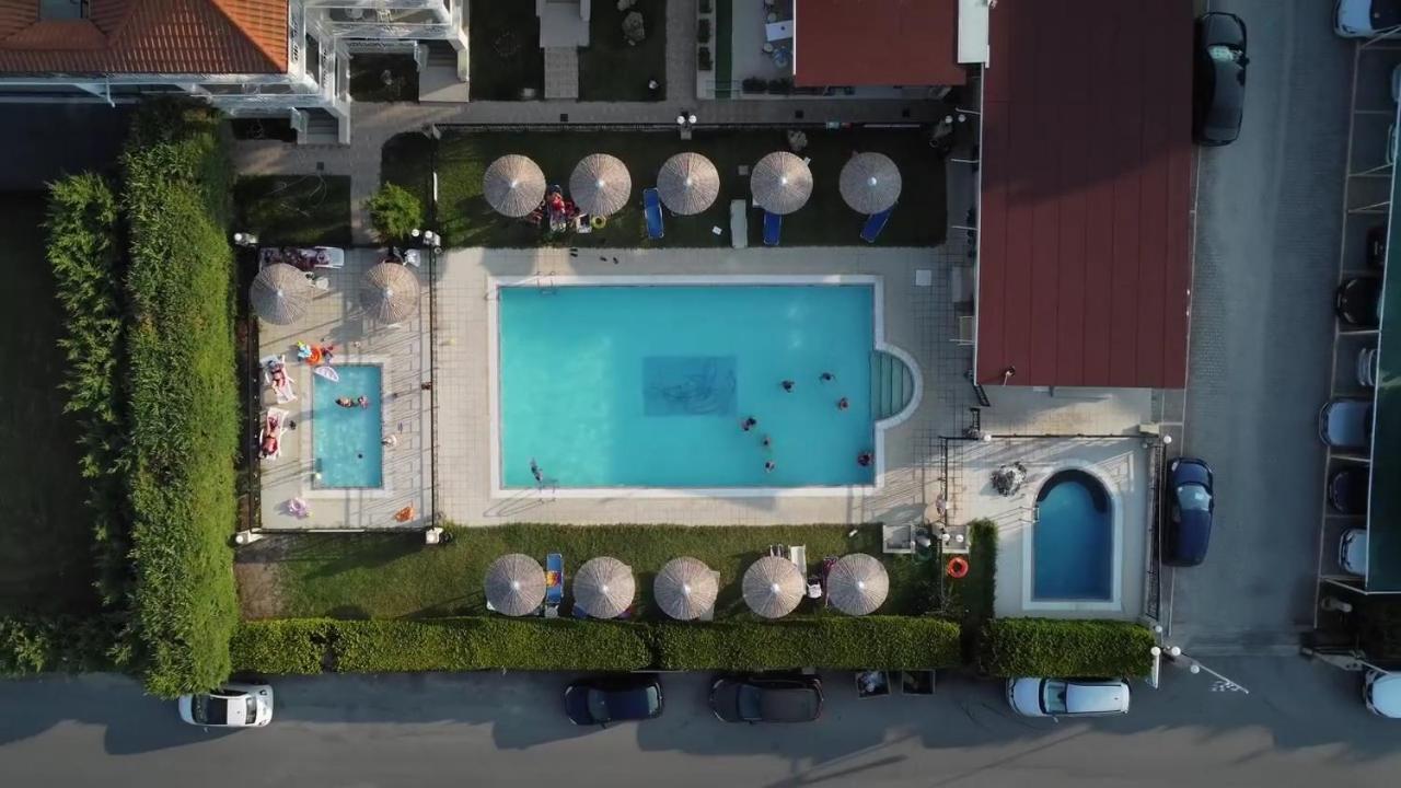 Golden Residence Family Resort Pefkochori Exterior foto